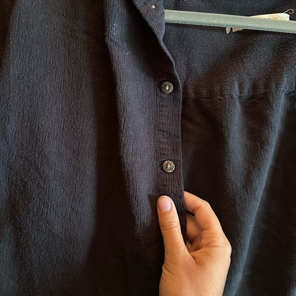 Cute Button Up - Picture 2 of 2